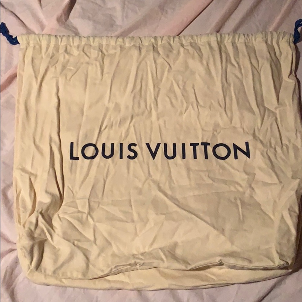 LOUIS VUITTON DUST BAG